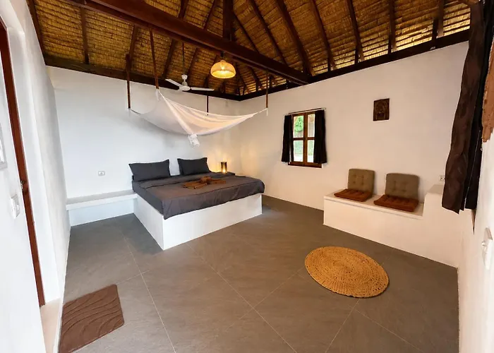 Kamaku Bungalows - Sunset Beach